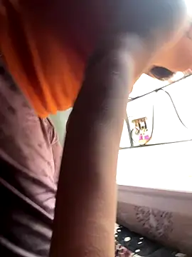 L-LOVE online show from September 17, 2025, 5:47 pm