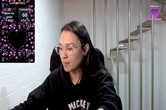 Snapshot of Jessie_Desire chatting on September 28, 2025, 10:48 pm Jessie Desire online show from September 28, 2025, 10:48 pm