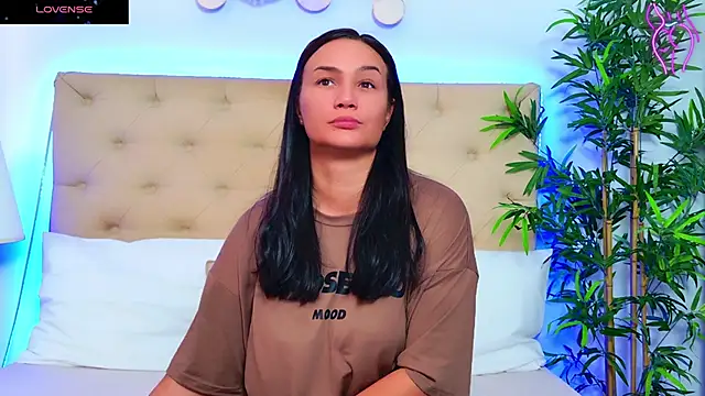 Snapshot of DaliyaArabian chatting on September 20, 2025, 7:53 am DaliyaArabian online show from September 20, 2025, 7:53 am