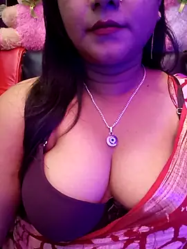 Snapshot of ella_mariya chatting on October 14, 2025, 11:11 am ella mariya online show from October 14, 2025, 11:11 am