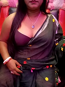 Snapshot of ella_mariya chatting on October 16, 2025, 10:05 am ella mariya online show from October 16, 2025, 10:05 am