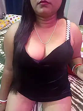 Snapshot of ella_mariya chatting on November 16, 2025, 1:49 pm ella mariya online show from November 16, 2025, 1:49 pm