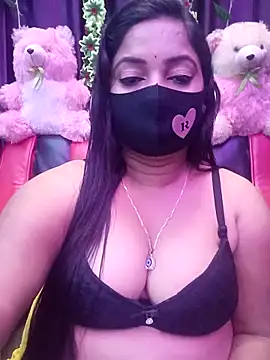 Snapshot of ella_mariya chatting on November 25, 2025, 10:37 am ella mariya online show from November 25, 2025, 10:37 am