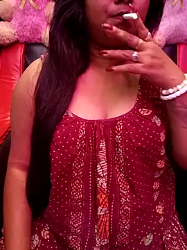 Snapshot of ella_mariya chatting on March 5, 2026, 6:26 pm ella mariya online show from March 5, 2026, 6:26 pm