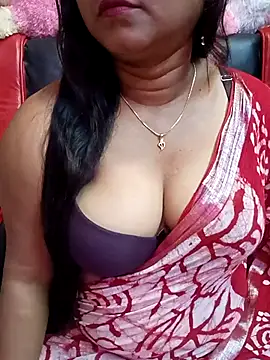 Snapshot of ella_mariya chatting on April 1, 2026, 6:27 pm ella mariya online show from April 1, 2026, 6:27 pm