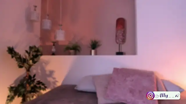 Snapshot of Ally_addams chatting on October 30, 2025, 3:19 am Ally addams online show from October 30, 2025, 3:19 am