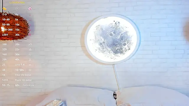 Snapshot of Elise_Diamond chatting on September 11, 2025, 1:17 am Elise Diamond online show from September 11, 2025, 1:17 am