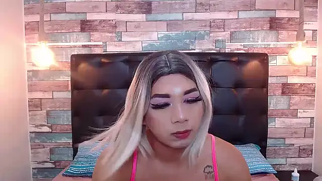 Snapshot of Antonela_Connors chatting on September 19, 2025, 2:24 am Antonela Connors online show from September 19, 2025, 2:24 am