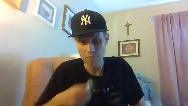Snapshot of kollzCloudzz chatting on July 21, 2026, 12:07 pm kollzCloudzz online show from July 21, 2026, 12:07 pm
