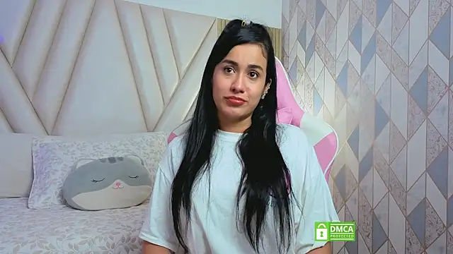 Miia harper  online show from September 28, 2025, 12:54 pm