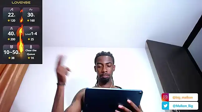 Snapshot of Malkon_Big chatting on December 2, 2024, 1:47 am Malkon Big online show from December 2, 2024, 1:47 am