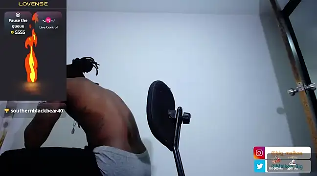 Snapshot of Malkon_Big chatting on December 29, 2024, 12:09 am Malkon Big online show from December 29, 2024, 12:09 am