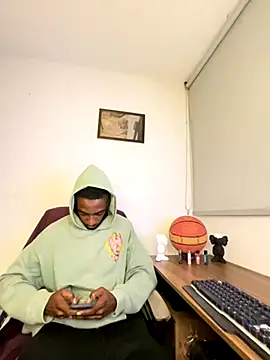 Snapshot of Malkon_Big chatting on October 1, 2025, 2:50 am Malkon Big online show from October 1, 2025, 2:50 am