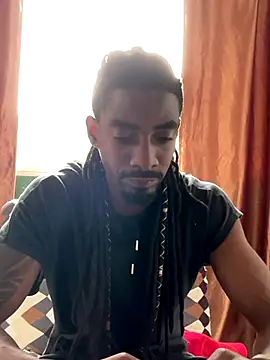 Snapshot of Malkon_Big chatting on October 17, 2025, 7:05 pm Malkon Big online show from October 17, 2025, 7:05 pm