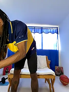 Snapshot of Malkon_Big chatting on November 7, 2025, 8:31 pm Malkon Big online show from November 7, 2025, 8:31 pm