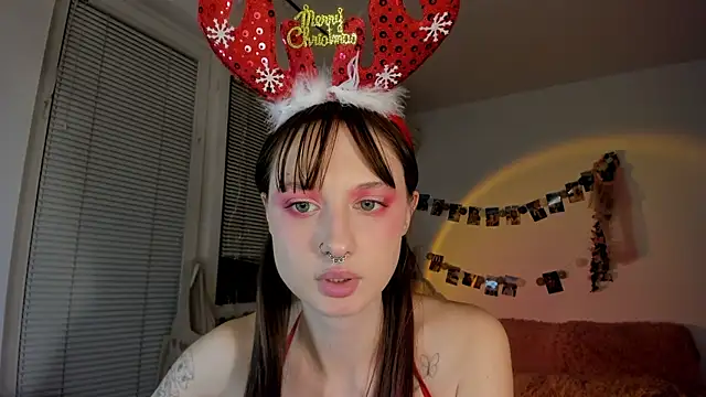 Snapshot of Jenny_darling_love chatting on December 23, 2024, 9:51 pm Jenny darling love online show from December 23, 2024, 9:51 pm
