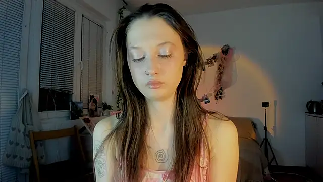 Snapshot of Jenny_darling_love chatting on March 2, 2025, 7:02 pm Jenny darling love online show from March 2, 2025, 7:02 pm