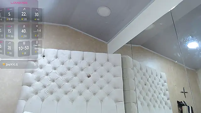 La Crespa x online show from November 28, 2025, 1:25 pm