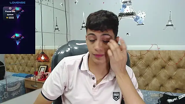 Snapshot of SkinnyBoy_ chatting on January 29, 2025, 3:15 pm SkinnyBoy online show from January 29, 2025, 3:15 pm