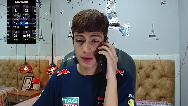 Snapshot of SkinnyBoy_ chatting on February 28, 2025, 12:31 pm SkinnyBoy online show from February 28, 2025, 12:31 pm