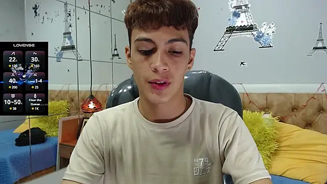 Snapshot of SkinnyBoy_ chatting on March 20, 2025, 1:37 pm SkinnyBoy online show from March 20, 2025, 1:37 pm