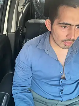 shivani0999 online show from February 19, 2026, 3:46 am