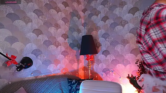 UmaTruewoman online show from December 17, 2024, 12:22 pm