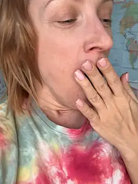 UmaTruewoman online show from February 12, 2026, 7:03 am