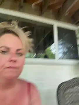 Snapshot of Vanilla-Cakebaum chatting on July 2, 2026, 10:27 pm Vanilla-Cakebaum online show from July 2, 2026, 10:27 pm