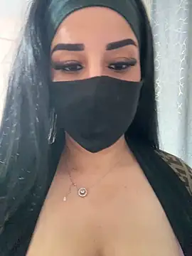 mari layali online show from April 4, 2026, 9:45 pm