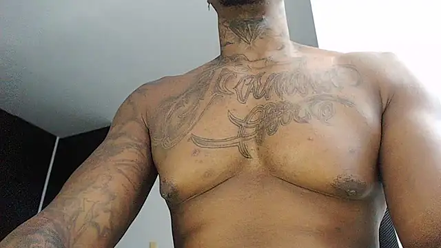 Snapshot of jhon_tomson1 chatting on October 6, 2025, 10:40 pm jhon tomson1 online show from October 6, 2025, 10:40 pm