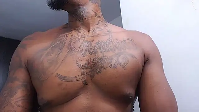 Snapshot of jhon_tomson1 chatting on October 20, 2025, 11:05 pm jhon tomson1 online show from October 20, 2025, 11:05 pm