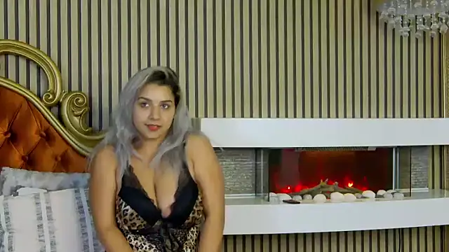 Snapshot of SweetMissXXX chatting on October 9, 2025, 8:23 am SweetMissXXX online show from October 9, 2025, 8:23 am