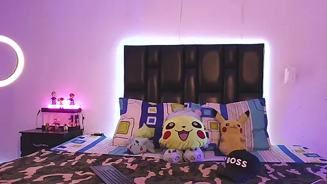 Snapshot of Brutal_Sex_Fucking chatting on October 27, 2025, 6:34 pm Brutal Sex Fucking online show from October 27, 2025, 6:34 pm