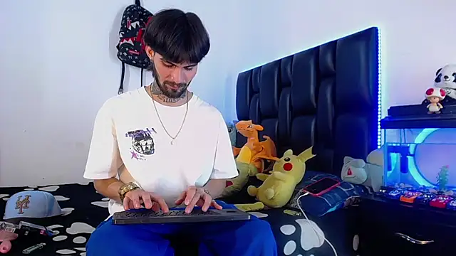Brutal Sex Fucking online show from July 18, 2026, 10:24 pm