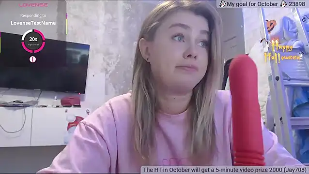 SuchCute online show from October 29, 2025, 2:25 am