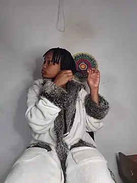 Snapshot of hot-tandy chatting on December 13, 2025, 10:04 pm hot-tandy online show from December 13, 2025, 10:04 pm