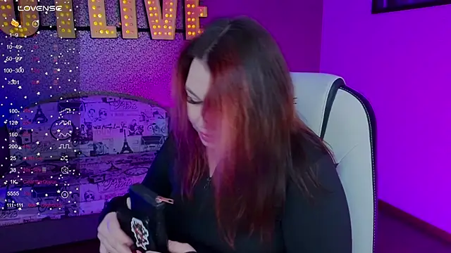 Snapshot of Lilumytrend chatting on February 10, 2026, 12:09 pm Lilumytrend online show from February 10, 2026, 12:09 pm