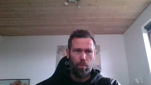 Snapshot of Gotta1 chatting on December 13, 2024, 11:45 am Gotta1 online show from December 13, 2024, 11:45 am