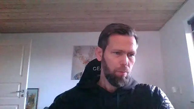 Snapshot of Gotta1 chatting on January 7, 2025, 2:08 pm Gotta1 online show from January 7, 2025, 2:08 pm