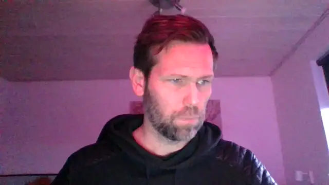 Snapshot of Gotta1 chatting on February 20, 2025, 4:14 pm Gotta1 online show from February 20, 2025, 4:14 pm