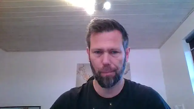 Snapshot of Gotta1 chatting on October 12, 2025, 6:12 am Gotta1 online show from October 12, 2025, 6:12 am