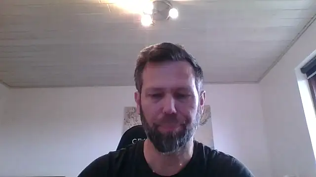 Snapshot of Gotta1 chatting on October 13, 2025, 1:00 pm Gotta1 online show from October 13, 2025, 1:00 pm