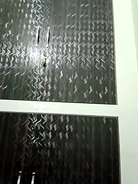 Snapshot of xyrus_ chatting on March 12, 2025, 1:19 pm xyrus online show from March 12, 2025, 1:19 pm