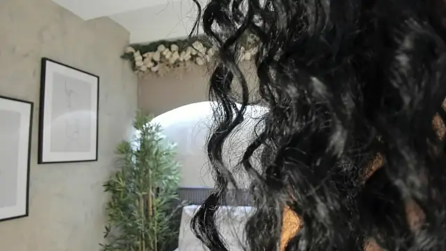 Snapshot of Will_Hendrix chatting on December 20, 2024, 6:24 pm Will Hendrix online show from December 20, 2024, 6:24 pm