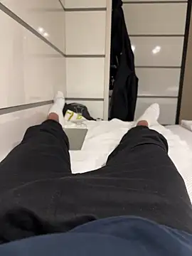 young1fucker online show from December 13, 2024, 2:27 pm