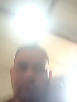 travieso2893 online show from March 4, 2025, 6:18 pm