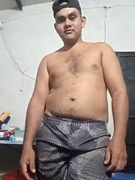 travieso2893 online show from October 13, 2025, 3:28 am