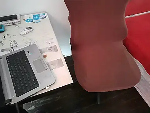 Snapshot of morenaindiaofc chatting on November 3, 2025, 4:30 pm morenaindiaofc online show from November 3, 2025, 4:30 pm