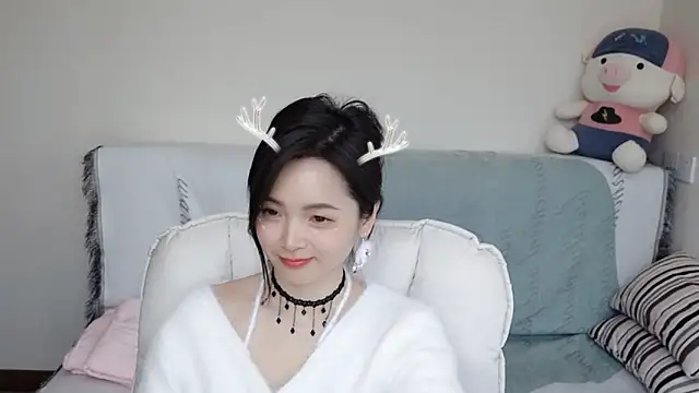 judy522 online show from March 12, 2025, 8:08 am